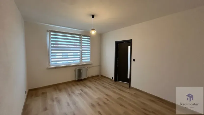Pronájem bytu 1+1, Ústí nad Labem - Severní Terasa, Kmochova, 33 m2