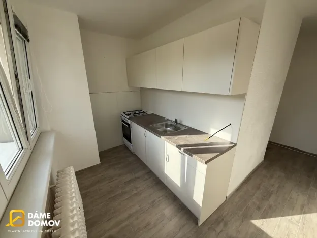 Prodej bytu 1+1, Zlín - Malenovice, třída Svobody, 37 m2