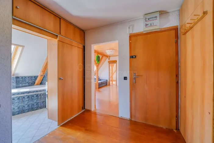 Prodej bytu 3+kk, Holýšov, Husova třída, 73 m2