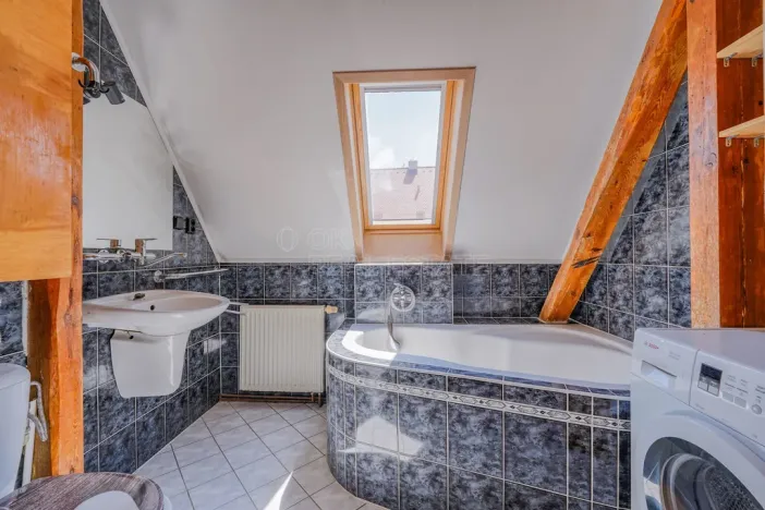 Prodej bytu 3+kk, Holýšov, Husova třída, 73 m2