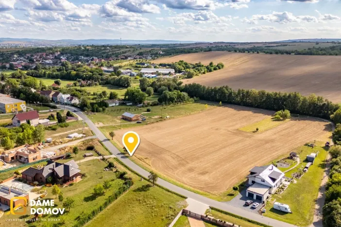 Prodej pozemku pro bydlení, Traplice, 2079 m2