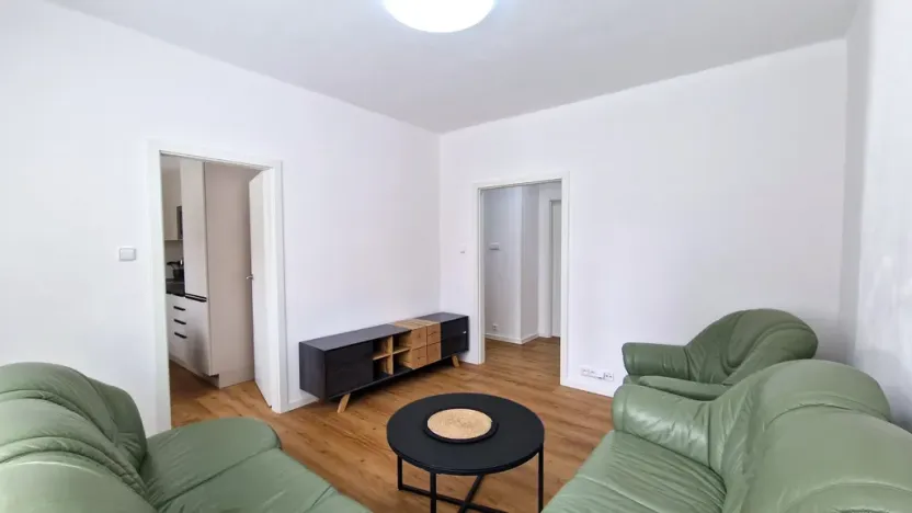Pronájem bytu 2+1, Lovosice, Sady pionýrů, 56 m2