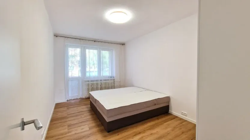 Pronájem bytu 2+1, Lovosice, Sady pionýrů, 56 m2
