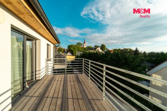 Prodej rodinného domu, Ořech, Karlštejnská, 112 m2