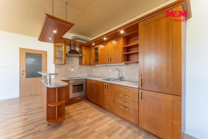 Prodej bytu 4+kk, Kosmonosy, Zahradní, 100 m2