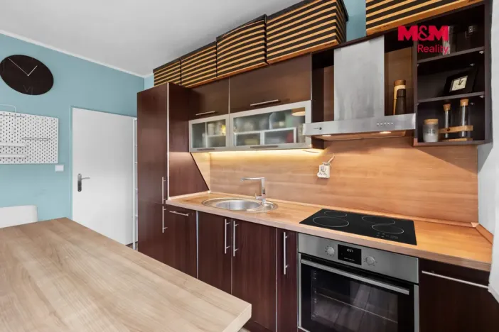 Prodej bytu 2+kk, Holubice - Kozinec, Platanová, 51 m2