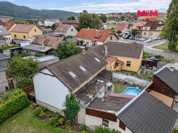 Prodej rodinného domu, Králův Dvůr - Počaply, nám. 1. máje, 155 m2
