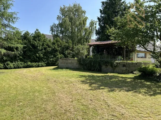 Prodej rodinného domu, Lukavec, 196 m2