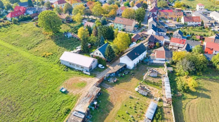 Prodej rodinného domu, Lukavec, 196 m2