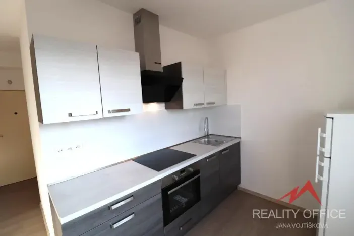 Pronájem bytu 1+1, Děčín - Děčín II-Nové Město, Kamenická, 36 m2