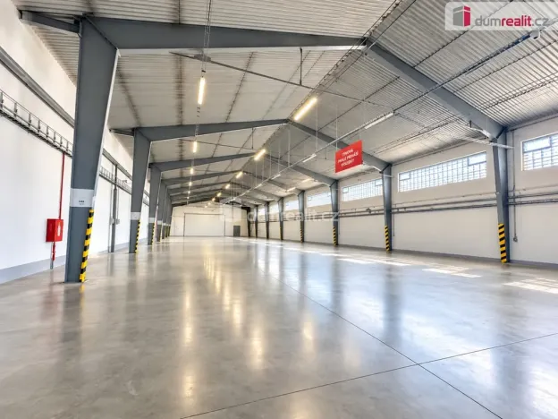 Pronájem skladu, Břeclav, Na Hrůdách, 1000 m2