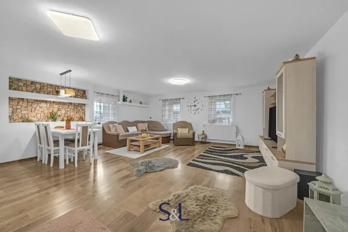 Prodej rodinného domu, Bulovka, 180 m2
