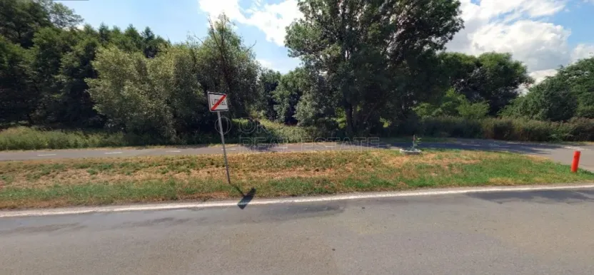 Prodej zahrady, Červenka, 684 m2