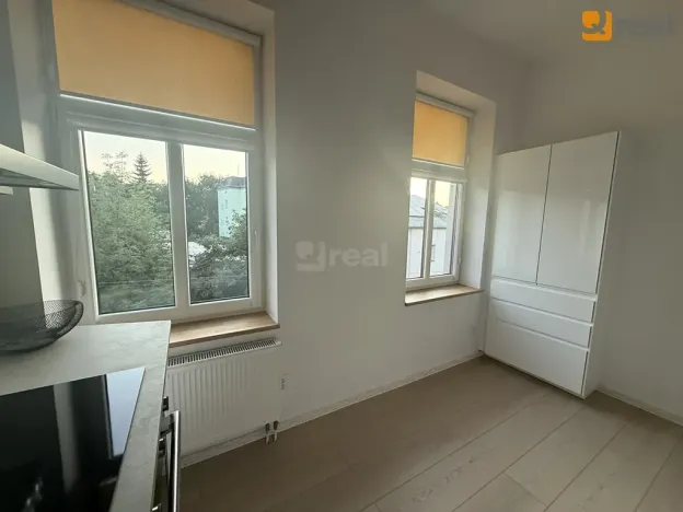 Prodej bytu 3+1, Liberec, Hanychovská, 79 m2