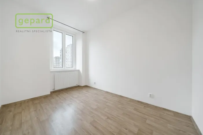 Pronájem bytu 2+kk, Sokolov, Křížová, 58 m2