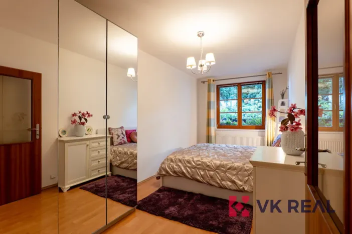Prodej bytu 2+kk, Praha - Břevnov, Šlikova, 63 m2