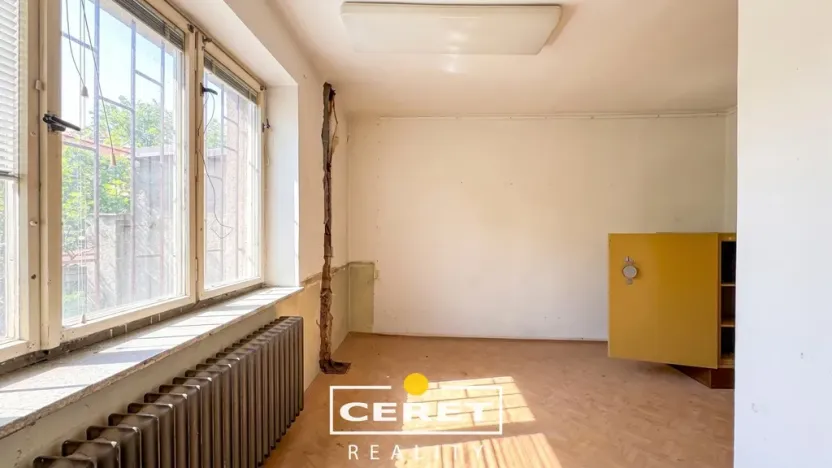Prodej komerční nemovitosti, Žatec, nám. Prokopa Malého, 650 m2