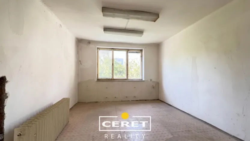 Prodej komerční nemovitosti, Žatec, nám. Prokopa Malého, 650 m2