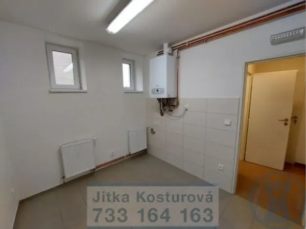 Prodej činžovního domu, Krnov - Pod Bezručovým vrchem, Nádražní, 348 m2