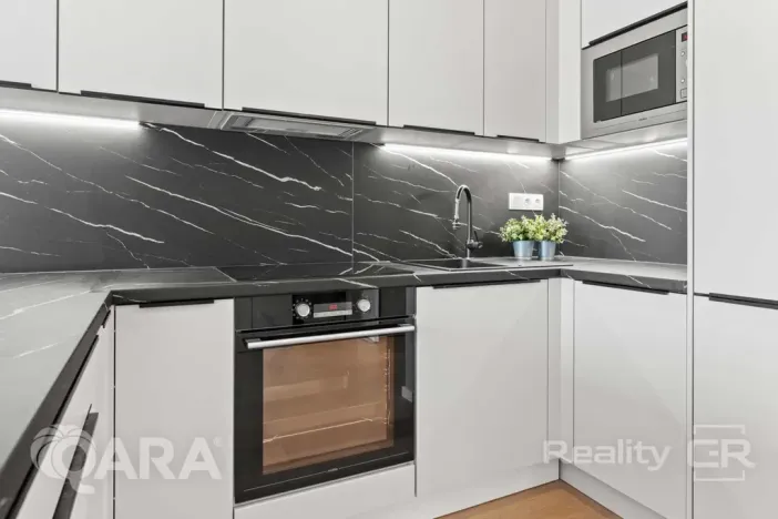 Prodej bytu 2+kk, Praha - Holešovice, Tusarova, 43 m2