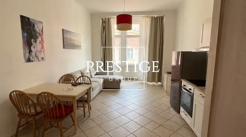 Pronájem bytu 2+kk, Praha - Karlín, Kubova, 43 m2