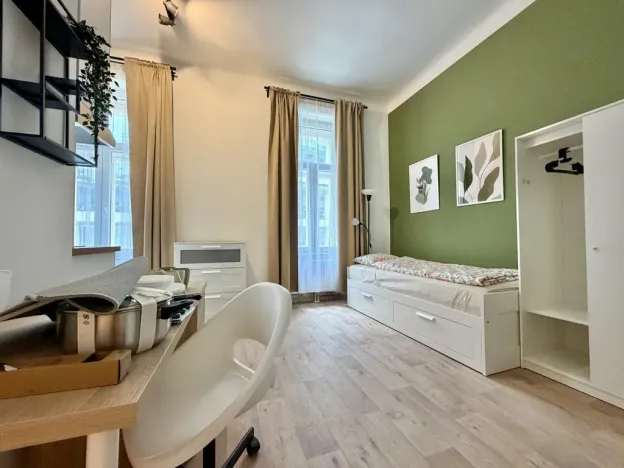Pronájem bytu 1+kk, Praha - Nové Město, Kateřinská, 35 m2