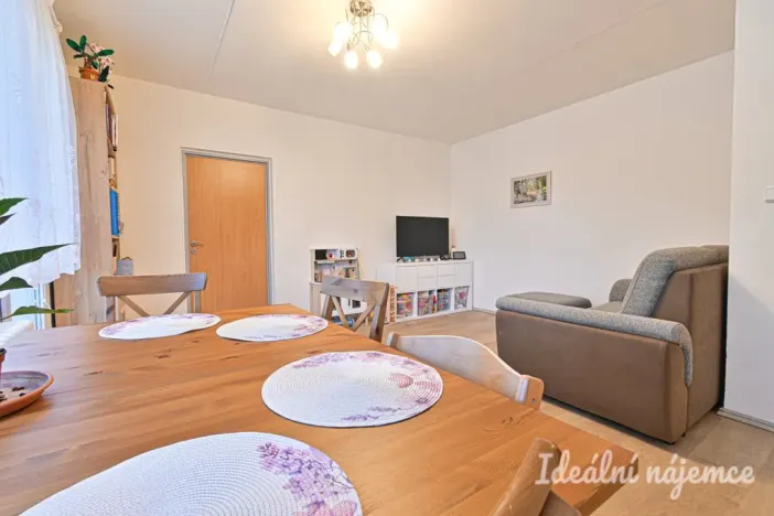 Pronájem bytu 3+1, Brno, Molákova, 73 m2