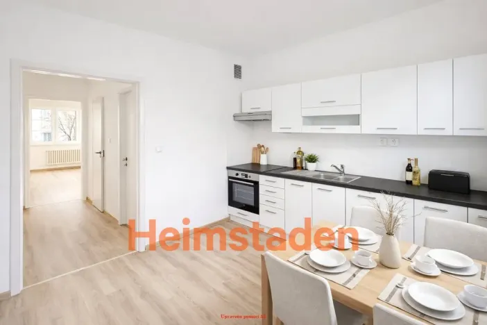 Pronájem bytu 3+1, Karviná - Nové Město, tř. Osvobození, 72 m2