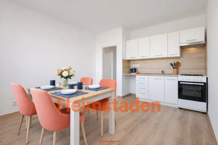 Pronájem bytu 1+1, Karviná - Hranice, Slovenská, 37 m2