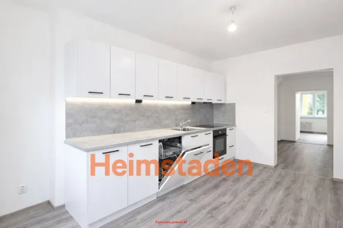 Pronájem bytu 3+1, Havířov - Město, Hlavní třída, 71 m2