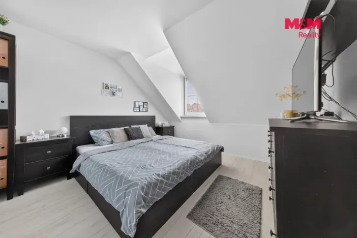 Prodej rodinného domu, Líbeznice, Ve Dvoře, 104 m2