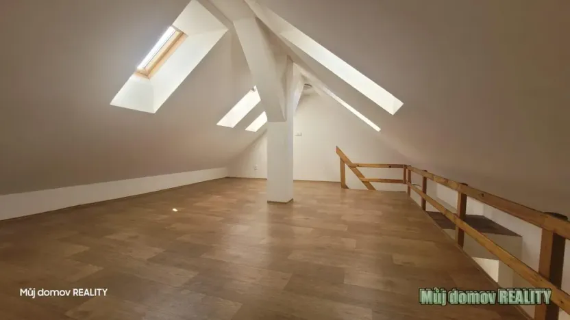Pronájem bytu 3+kk, Praha - Radotín, Věštínská, 85 m2
