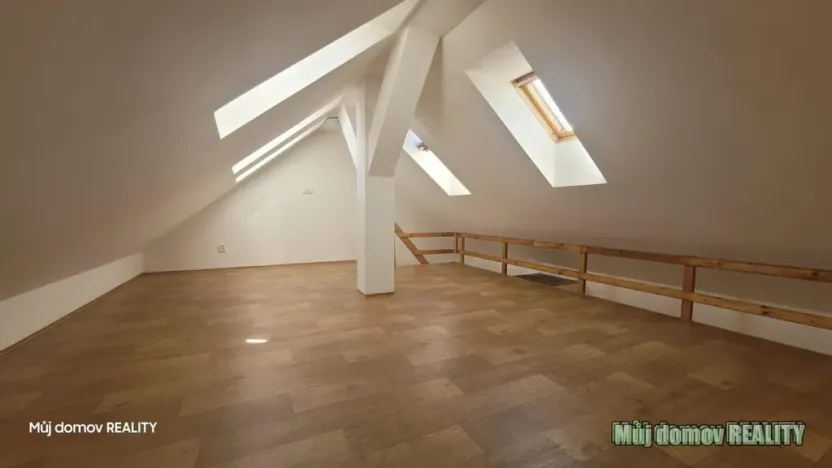 Pronájem bytu 3+kk, Praha - Radotín, Věštínská, 85 m2