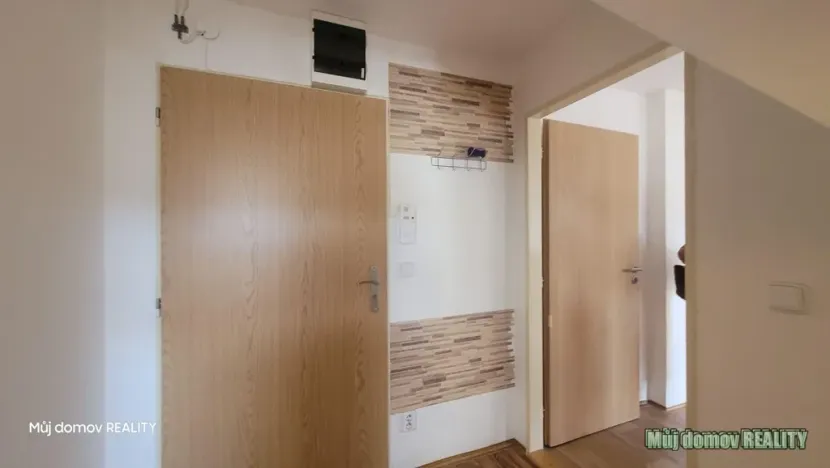 Pronájem bytu 3+kk, Praha - Radotín, Věštínská, 85 m2