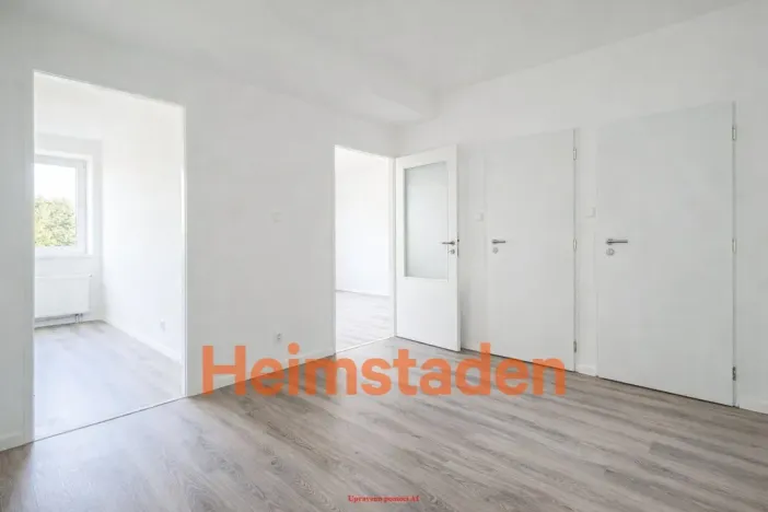 Pronájem bytu 3+1, Ostrava - Poruba, Komenského, 60 m2