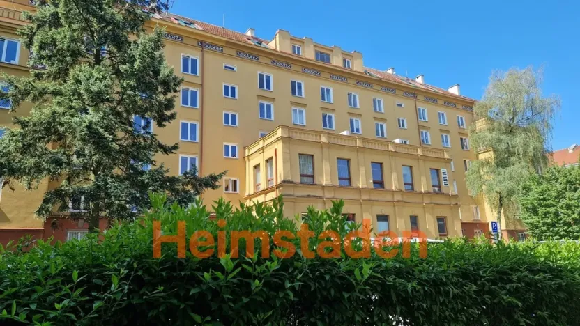 Pronájem kanceláře, Havířov - Město, Hlavní třída, 813 m2