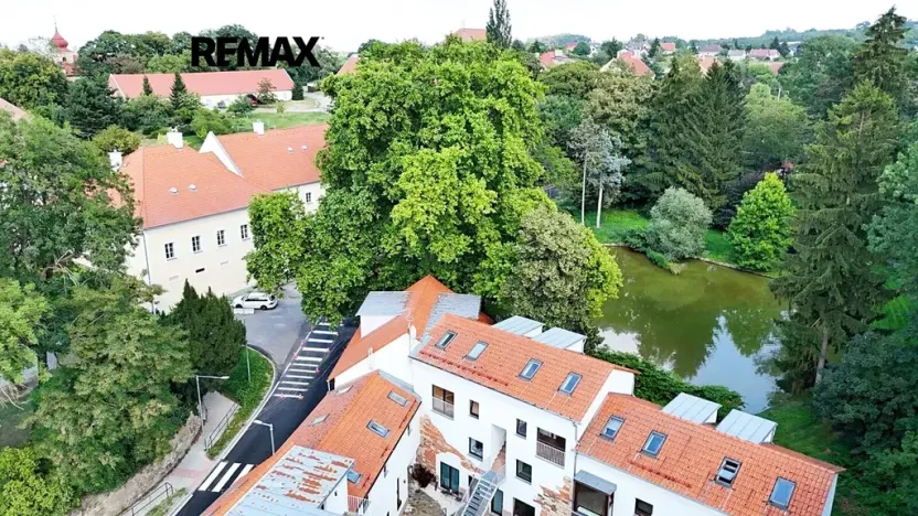 Prodej bytu 1+kk, Škvorec, Tyršova, 97 m2