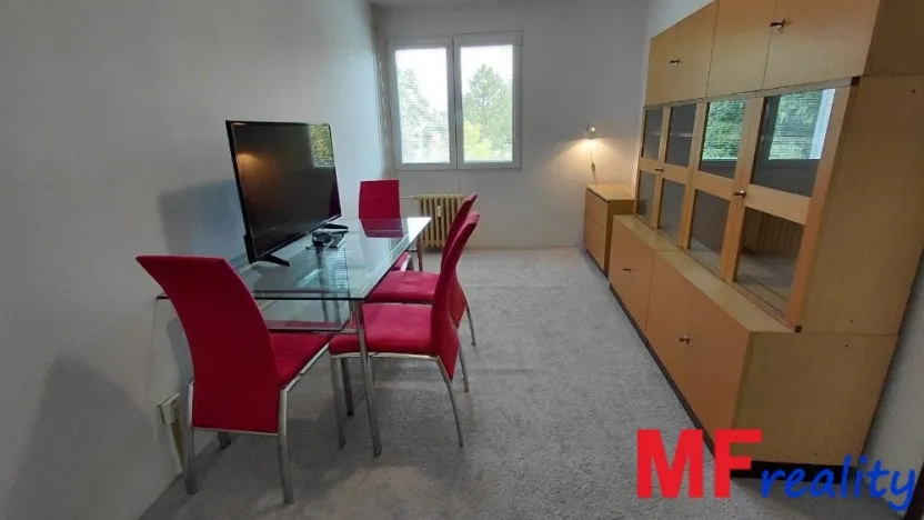 Pronájem bytu 3+1, Hradec Králové, Severní, 59 m2