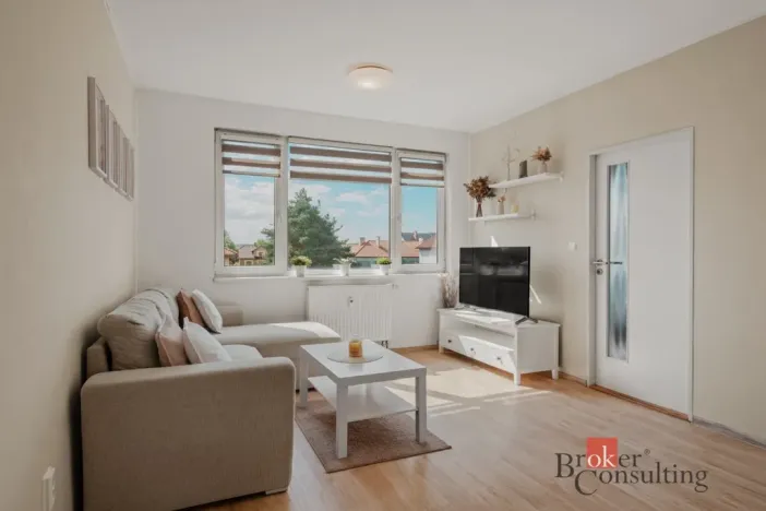 Prodej bytu 2+kk, Dobronín, Šeříková, 64 m2