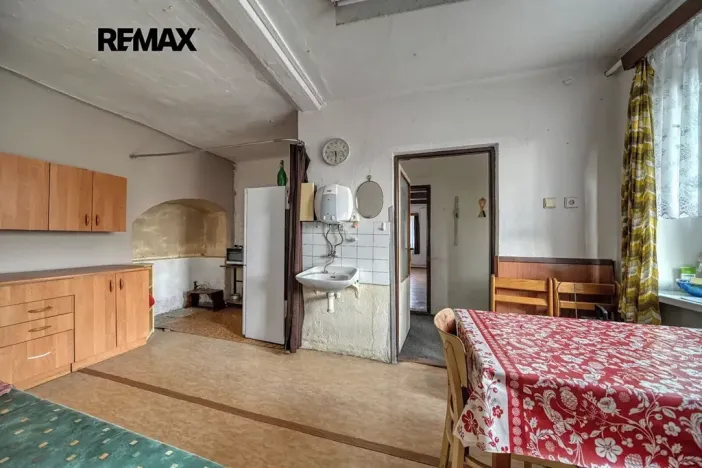 Prodej zemědělské usedlosti, Týnec nad Labem, 236 m2