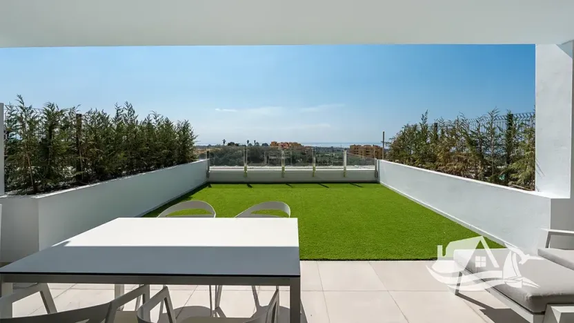 Prodej bytu 3+kk, Estepona, Španělsko, 73 m2