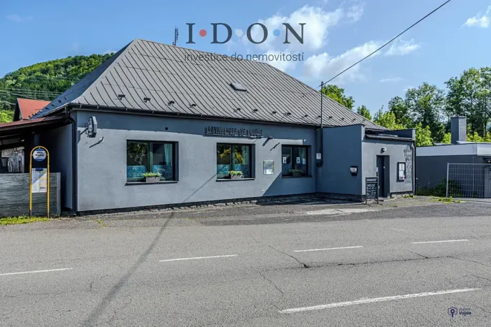 Prodej rodinného domu, Kozlovice, 500 m2