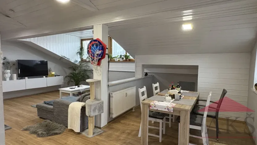 Prodej bytu 4+kk, Hausäckerstraße,Lindberg,, 92 m2
