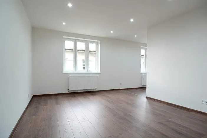 Pronájem bytu 1+kk, Ostrava, Hasičská, 40 m2
