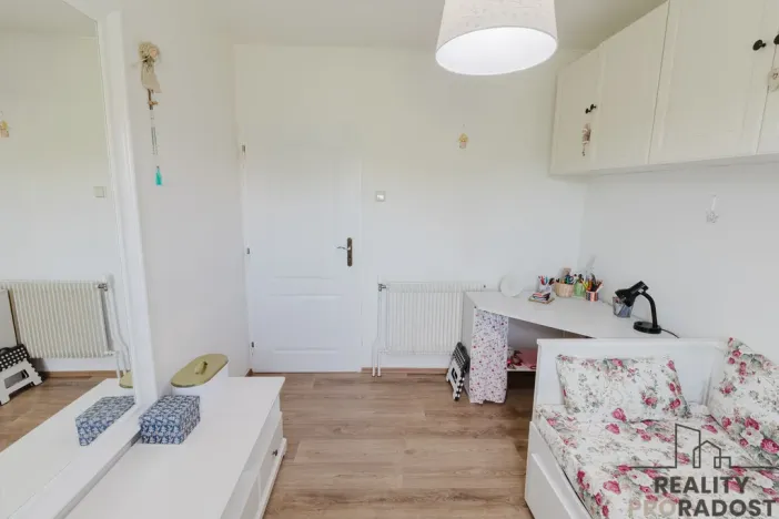 Prodej rodinného domu, Katov, 200 m2
