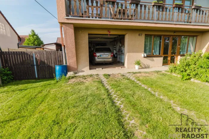 Prodej rodinného domu, Katov, 200 m2