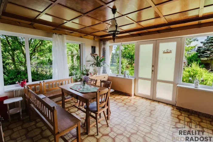 Prodej rodinného domu, Katov, 200 m2