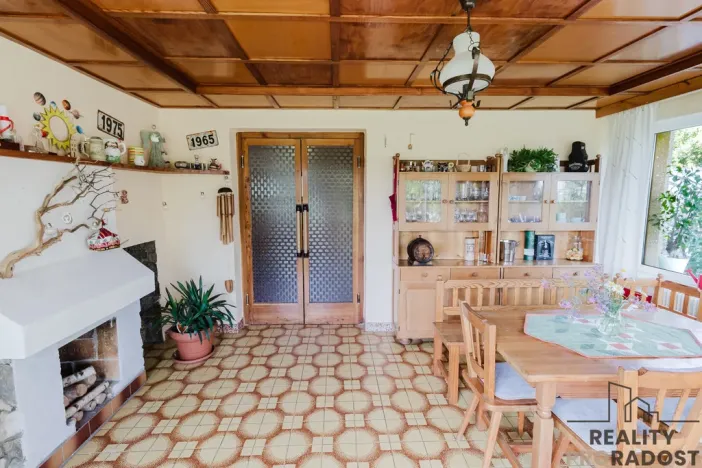 Prodej rodinného domu, Katov, 200 m2