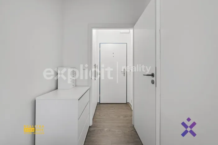 Prodej bytu 1+kk, Zlín, třída Tomáše Bati, 22 m2