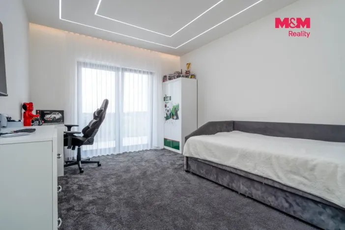 Prodej rodinného domu, Jirny, Modřínová, 400 m2